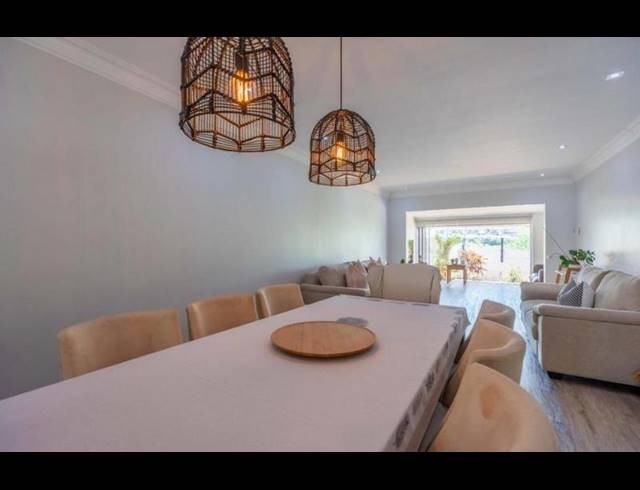 3 BEDROOM COMPLEX FOR SALE IN UMGENI PARK